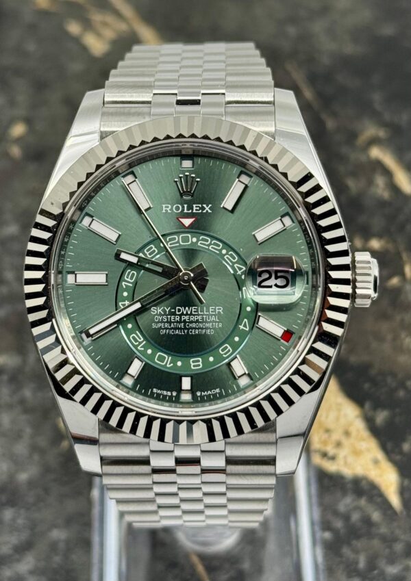 Rolex Sky-Dweller 336934-0002 - Green Dial - Jubilee - 2025 NEW