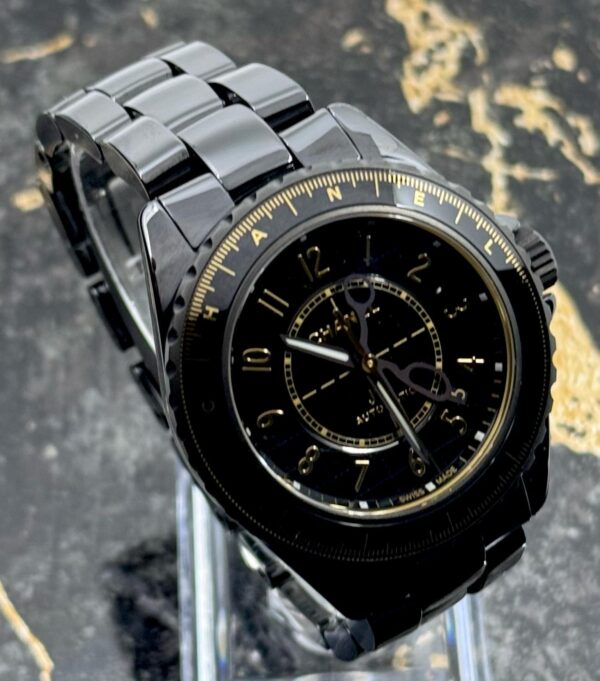 Chanel J12 Couture 38mm - Black Ceramic - H9762 - New 2025