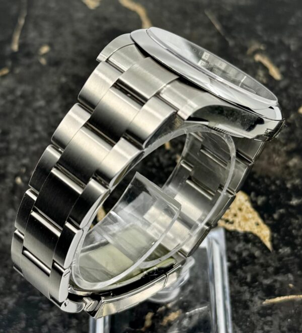 Rolex Oyster Perpetual 41 - 124300 - Green - New - Full stickers