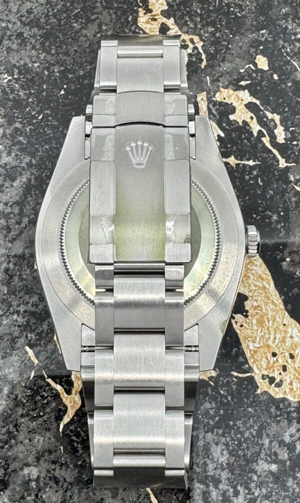 Rolex Oyster Perpetual 41 - 124300 - Green - New - Full stickers