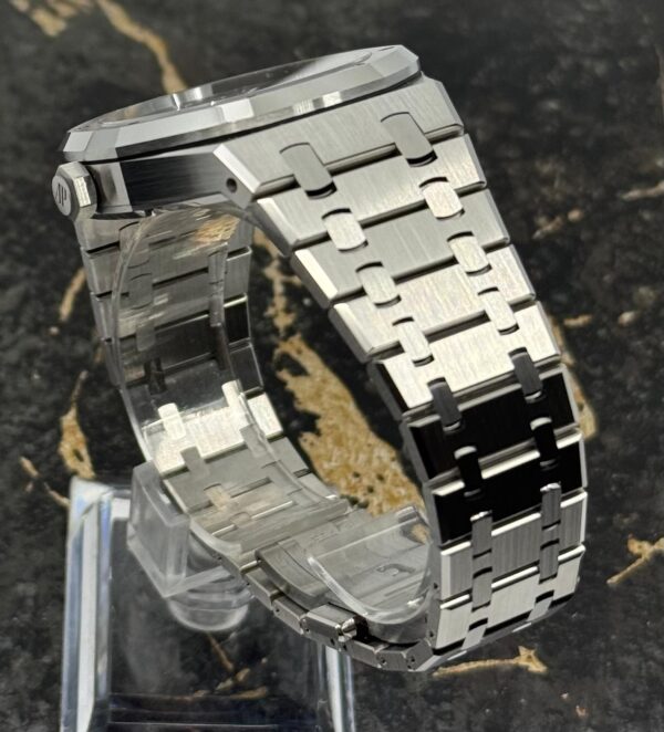 Audemars Piguet Royal Oak 15510ST - 41mm - Green Dial - 2024