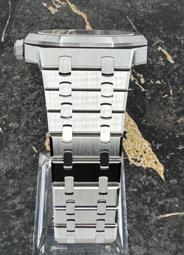 Audemars Piguet Royal Oak 15510ST - 41mm - Green Dial - 2024