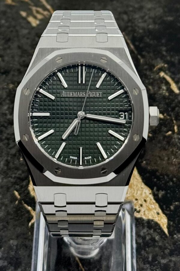Audemars Piguet Royal Oak 15510ST - 41mm - Green Dial - 2024