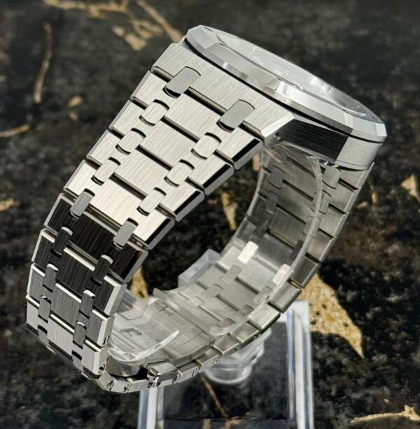 Audemars Piguet Royal Oak 15510ST - 41mm - Green Dial - 2024