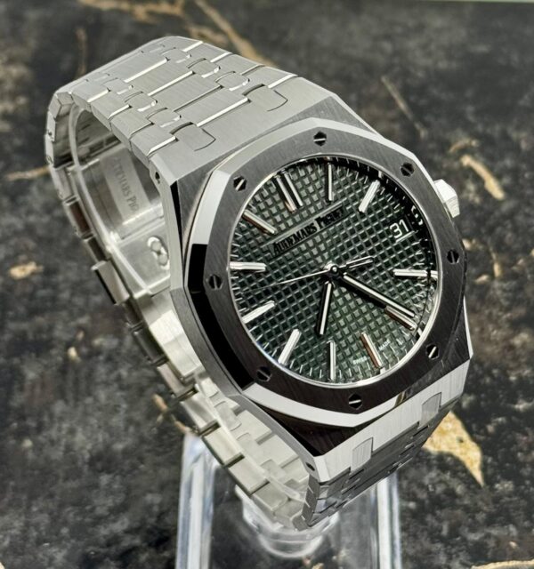 Audemars Piguet Royal Oak 15510ST - 41mm - Green Dial - 2024