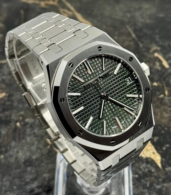Audemars Piguet Royal Oak 15510ST - 41mm - Green Dial - 2024