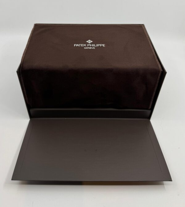 Patek Philippe Aquanaut - 5164G-001 - New 2025