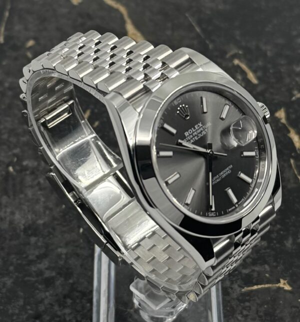 Rolex Datejust 41 - 126300-0008 - Steel - Grey Dial - Jubilee - New 2025