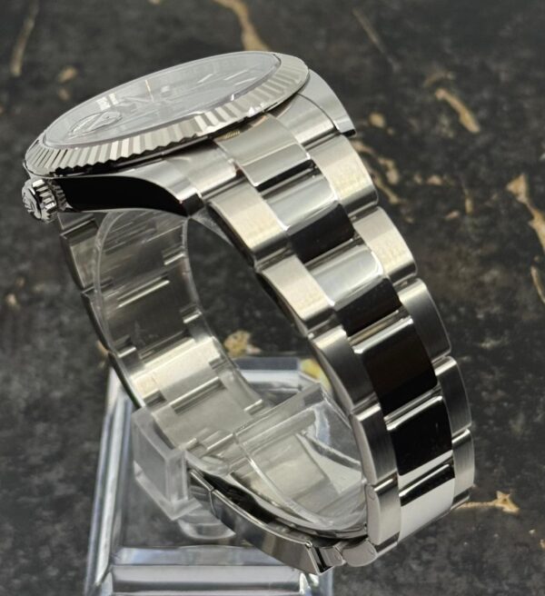 Rolex Datejust 41 - Black Dial - 126334 - Oyster - New 2025