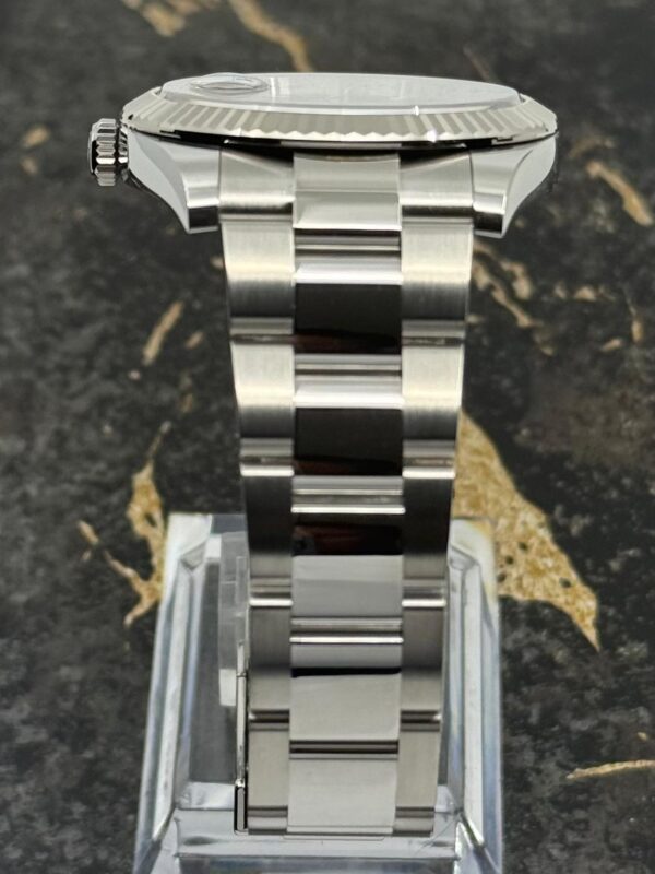 Rolex Datejust 41 - Black Dial - 126334 - Oyster - New 2025
