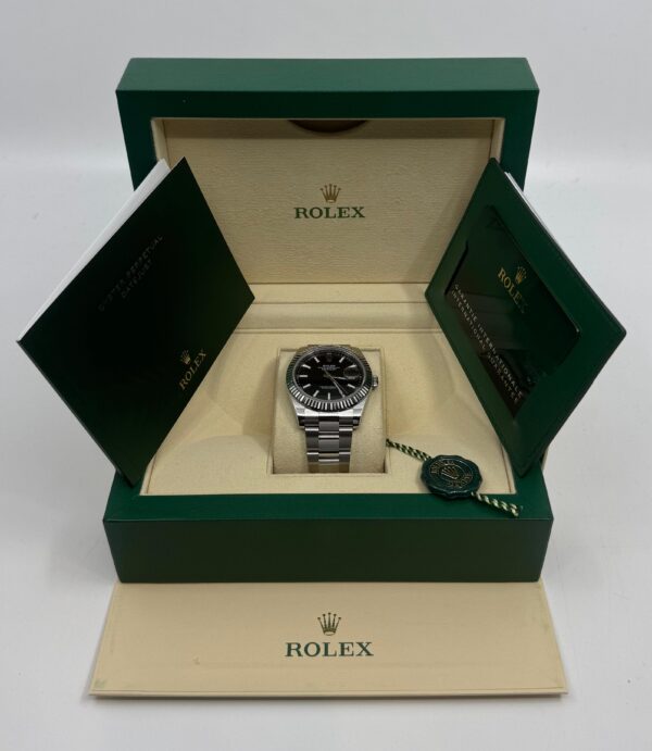 Rolex Datejust 41 - Black Dial - 126334 - Oyster - New 2025