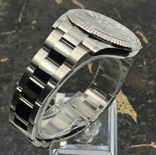 Rolex Datejust 41 - Black Dial - 126334 - Oyster - New 2025