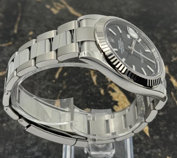 Rolex Datejust 41 - Black Dial - 126334 - Oyster - New 2025