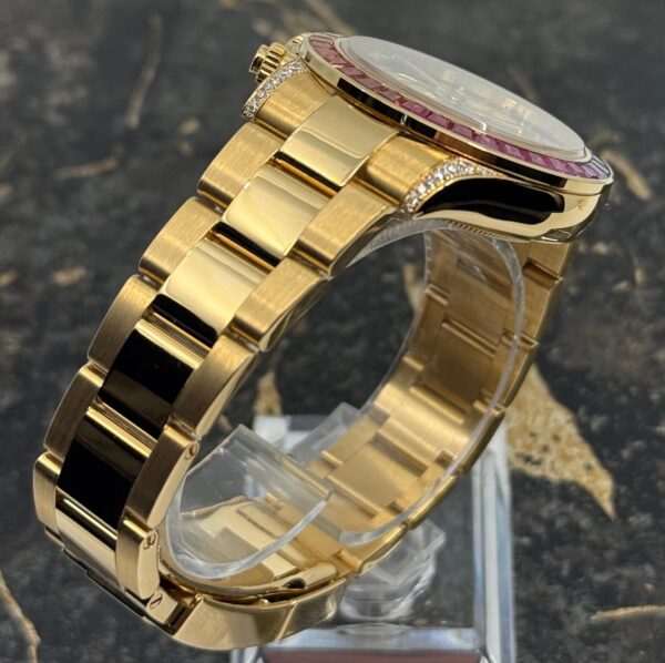 Rolex Daytona  Yellow Gold - New - 116508 - Rainbow Dial - Rainbow - Diamonds - Aftermarket