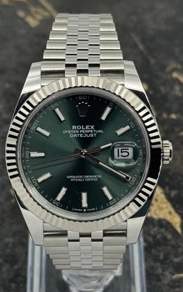 Rolex Datejust 41 - Green Dial - 126334 - Jubilee - New 2025