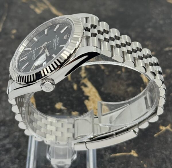 Rolex Datejust 41 - Black Dial - 126334 - Jubilee - New 2025