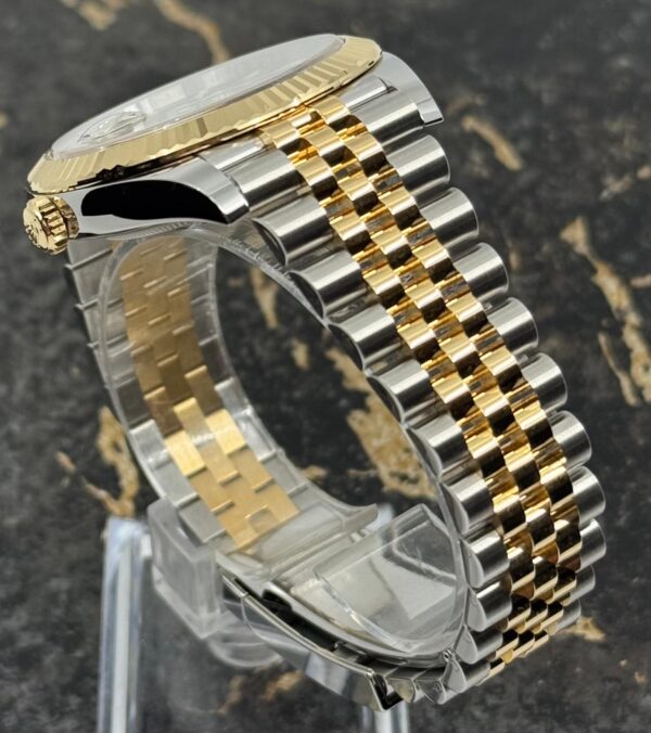 Rolex Datejust 41 - 126333- Yellow Gold/Steel - Black Dial - New 2025