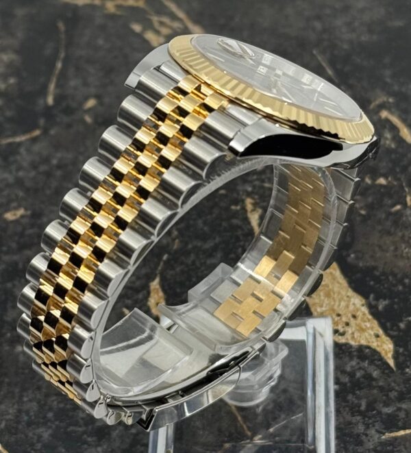 Rolex Datejust 41 - 126333- Yellow Gold/Steel - Black Dial - New 2025
