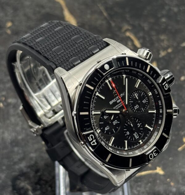 Breitling	Super Chronomat B01 Black Ring 44mm - AB0136251B2S1 - New 2025