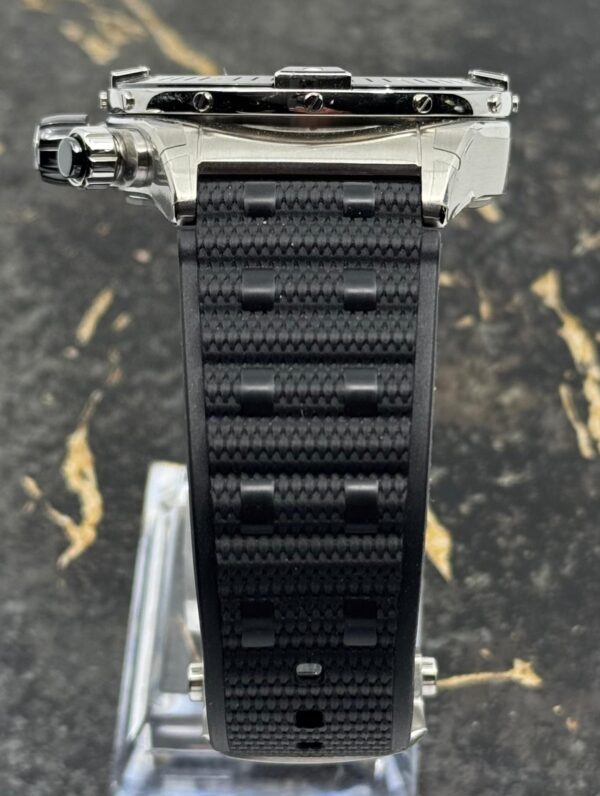 Breitling	Super Chronomat B01 Black Ring 44mm - AB0136251B2S1 - New 2025