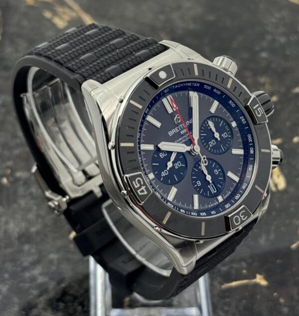 Breitling	Super Chronomat B01 Black Ring 44mm - AB0136251B2S1 - New 2025