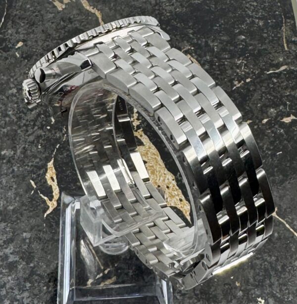 Breitling Navitimer B01 Chronograph 43mm - Black Dial - AB0138211B1A1 - New 2025