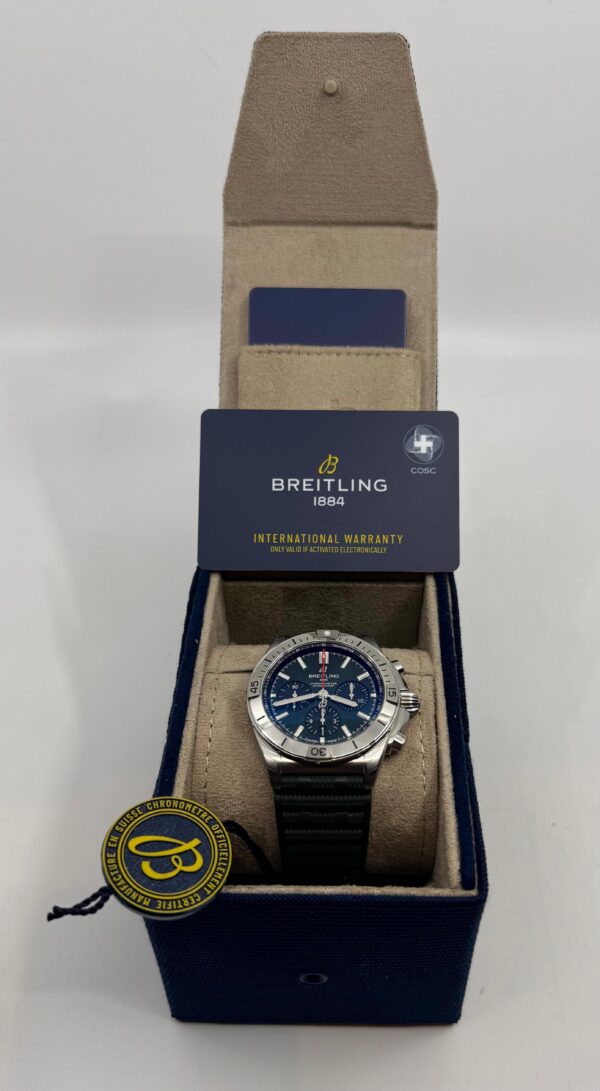 Breitling	Chronomat B01 42mm - Green Dial - AB0134101L2S1 - New 2025