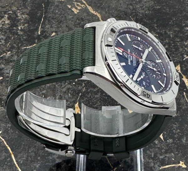 Breitling	Chronomat B01 42mm - Green Dial - AB0134101L2S1 - New 2025