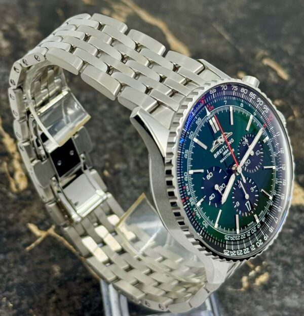 Breitling Navitimer B01 Chronograph 46mm - Green Dial - AB0137241L1A1 - New 2025